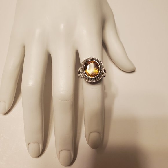 14K white gold diamond and Citrine stonering